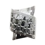 חבק מהודר כסף